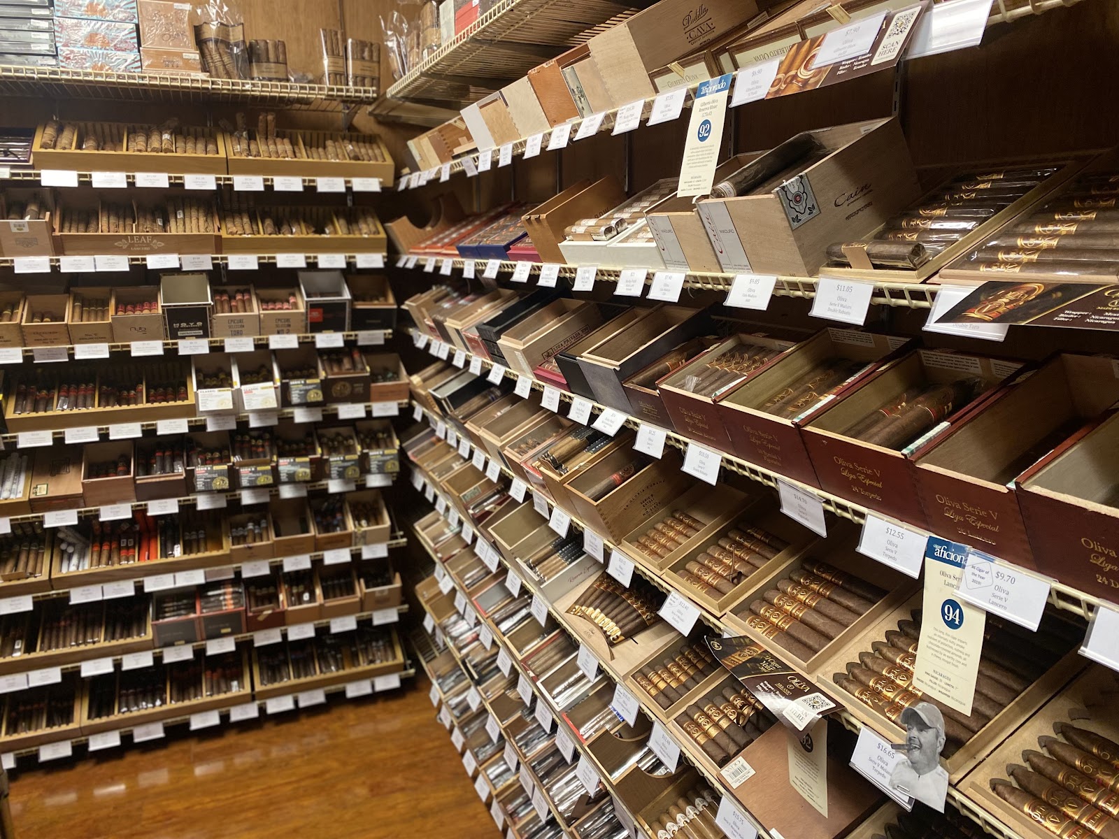 Smoky's Tobacco Cigars & Gifts photo 8