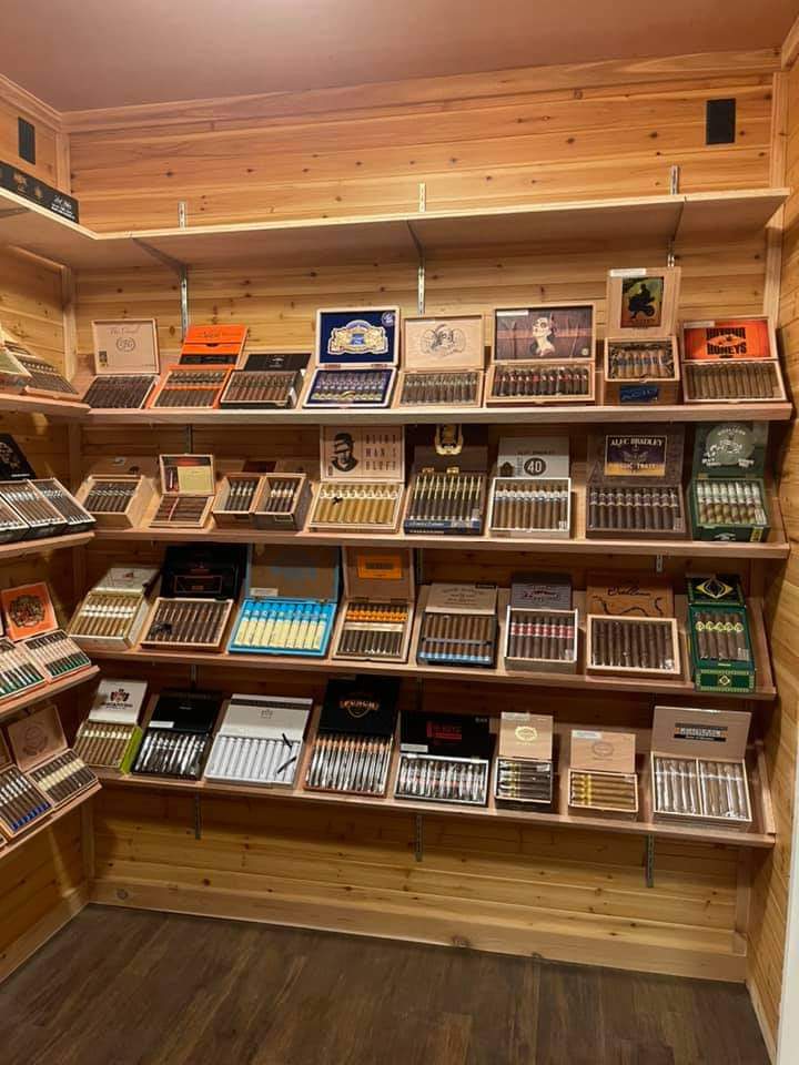 Smolder Cigar Emporium photo 8