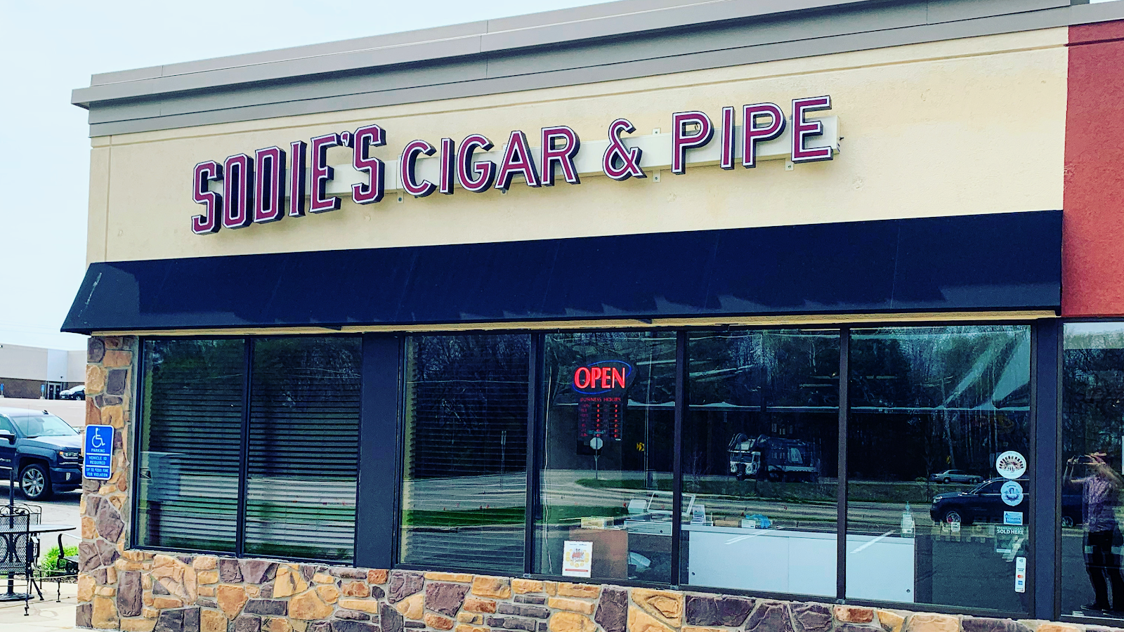 Sodie's Cigar and Pipe