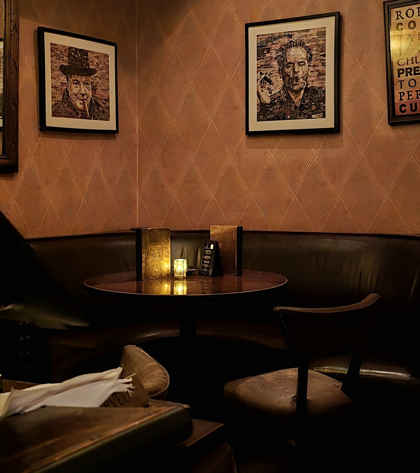 Soho Cigar Bar photo 9