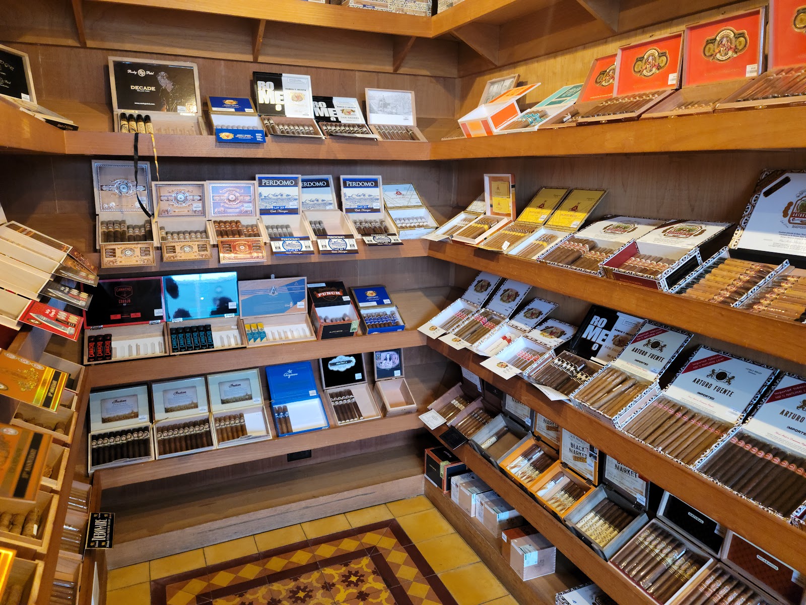Sosa Family Cigars photo 2