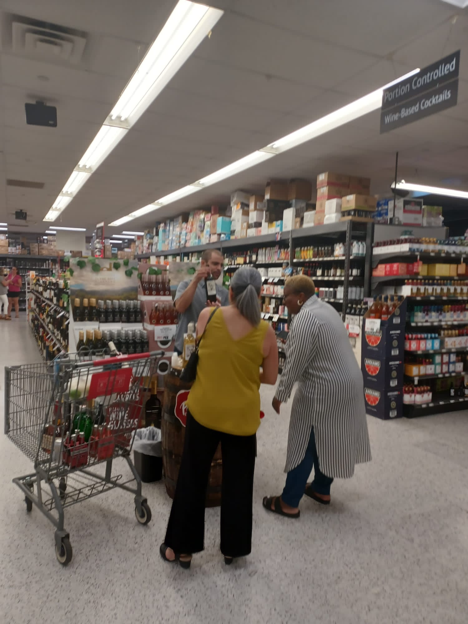 Spec's (HQ) photo 7