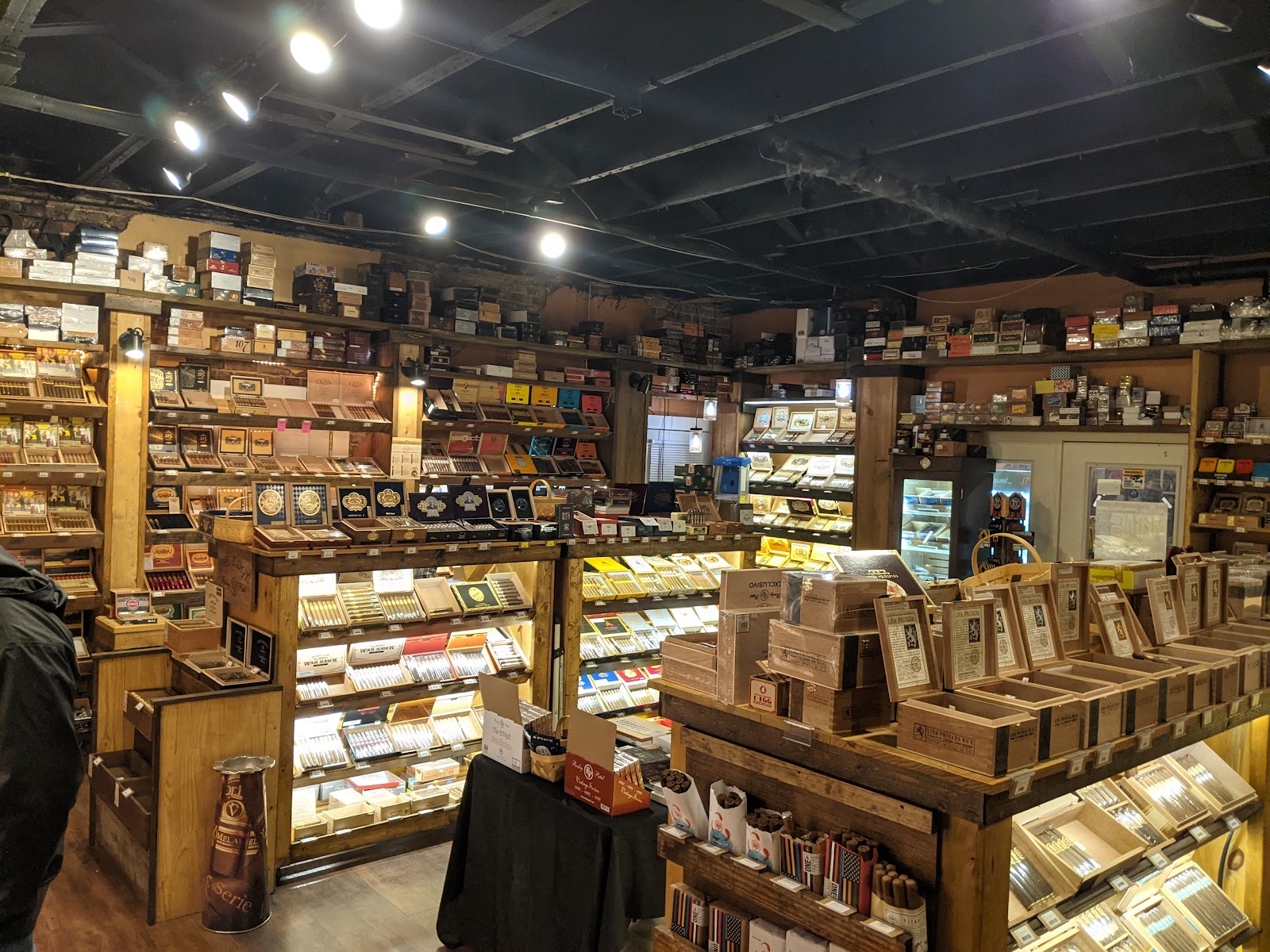 Spring Street Cigars photo 5