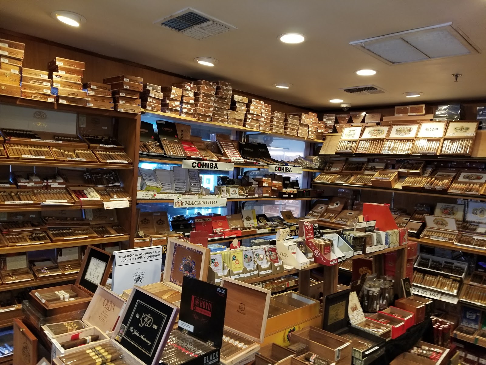 Stag Tobacconist (North Scottsdale) photo 5