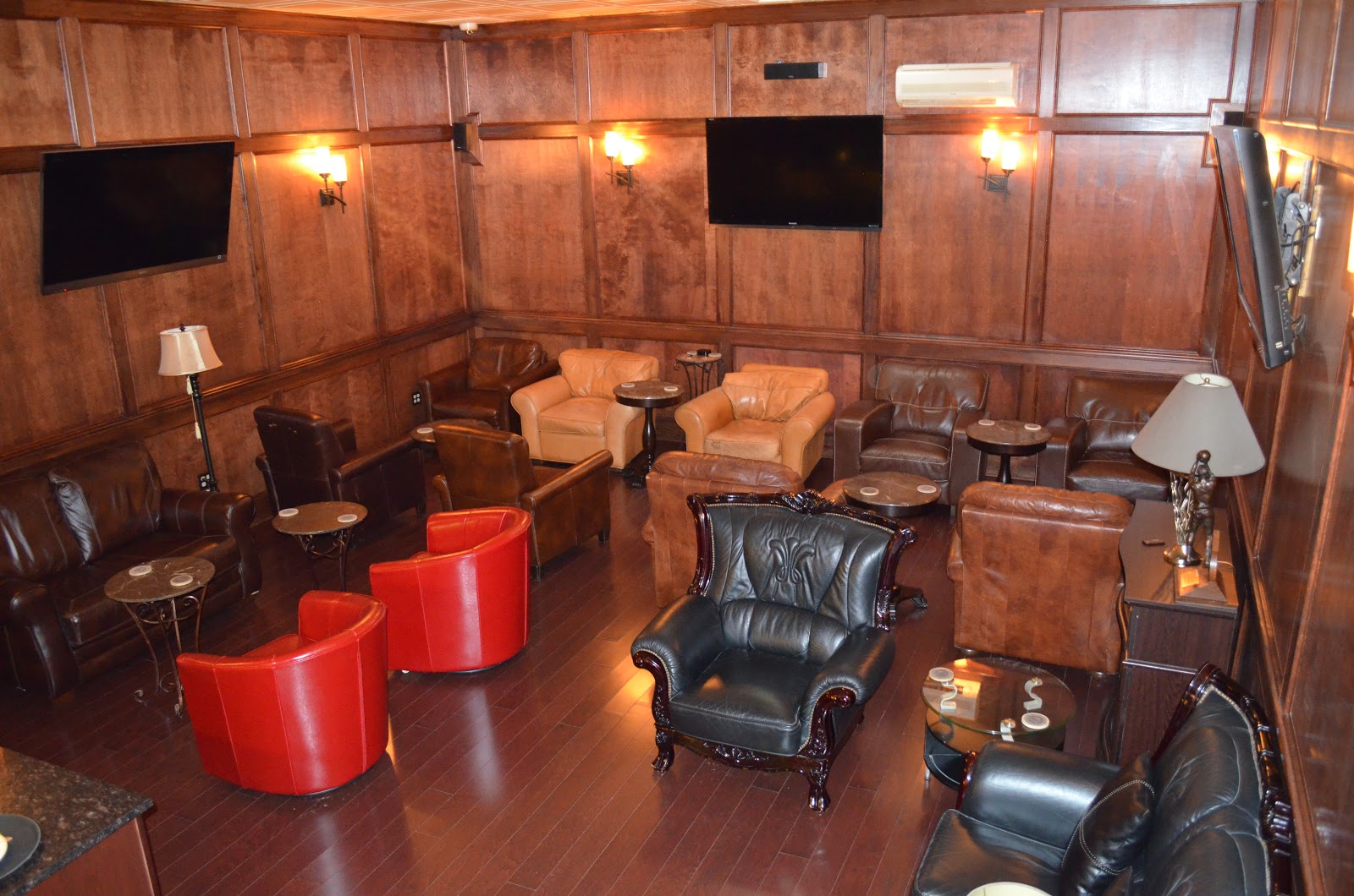 Stamford Cigar Lounge photo 9