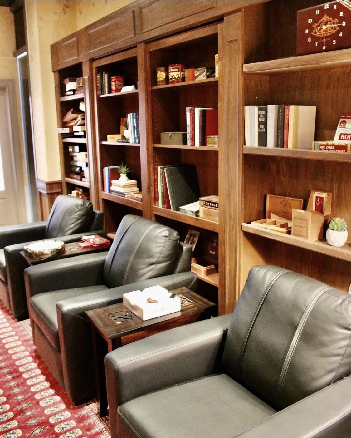 Sticks Golf & Cigar Lounge photo 9