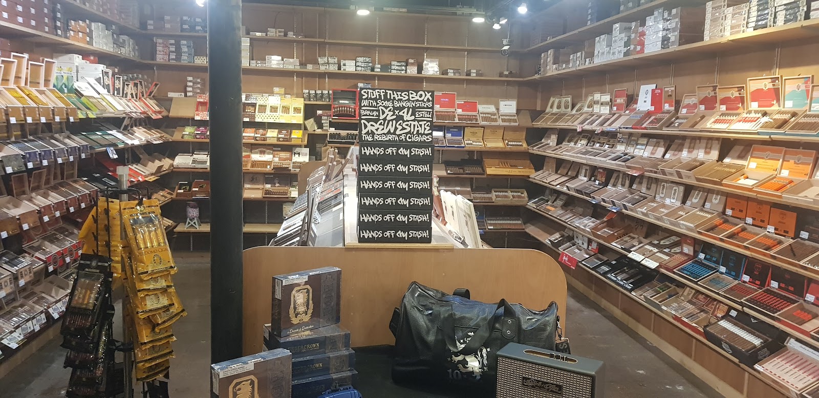 Stogies World Class Cigars photo 9
