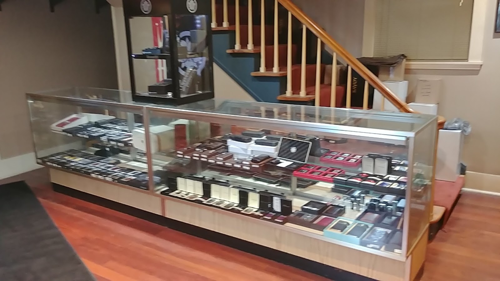 Summit Cigar Company photo 8