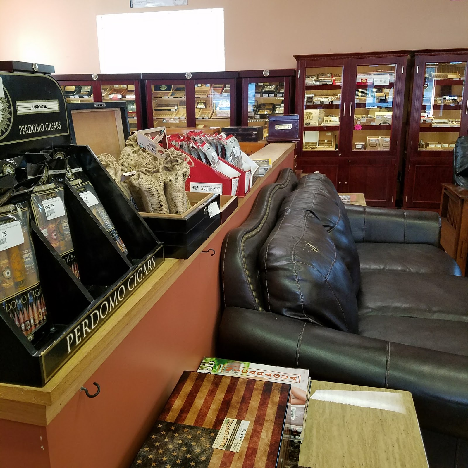 Superior Smoke Shoppes, LLC - Homestead, PA photo 3