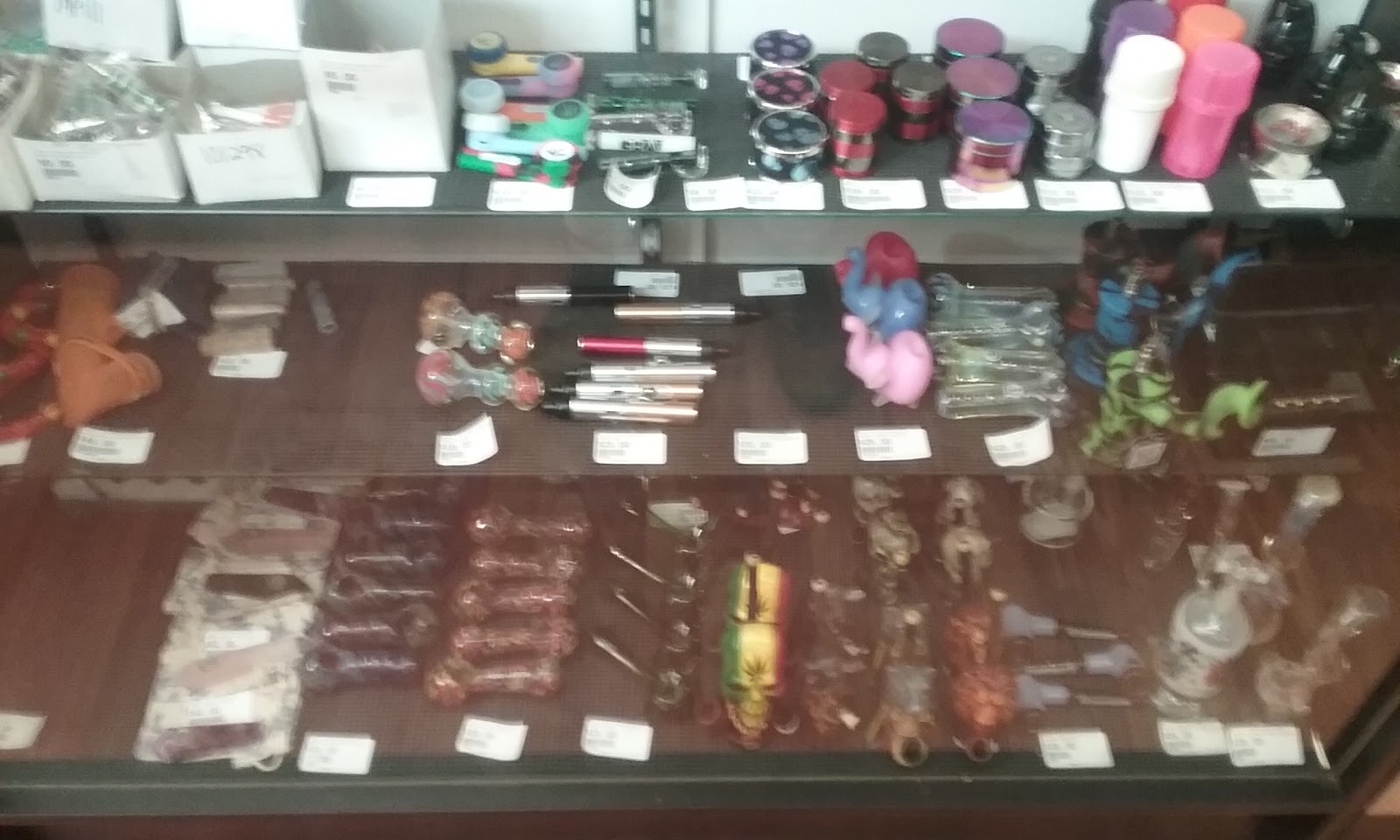 Superior Smoke Shoppes, LLC - Homestead, PA photo 9