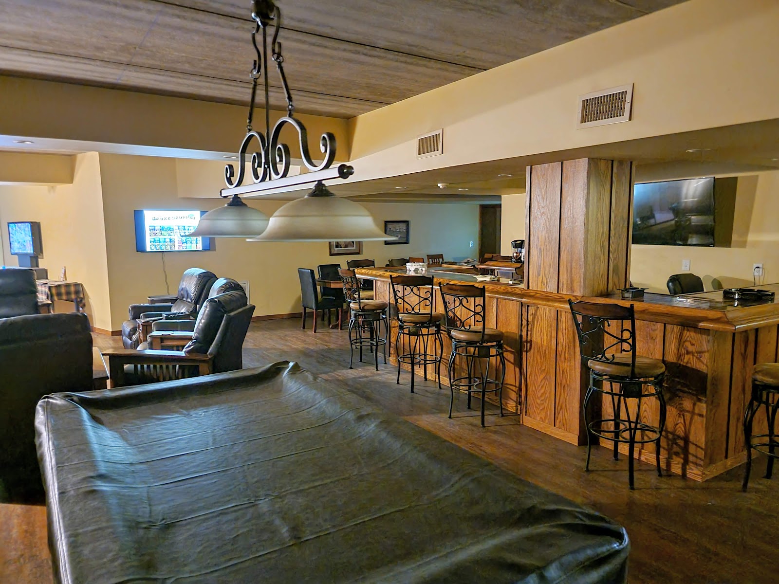 Superior Smoke Shoppes LLC (HQ) photo 2