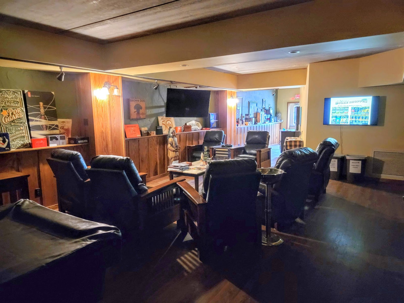 Superior Smoke Shoppes LLC (HQ) photo 6