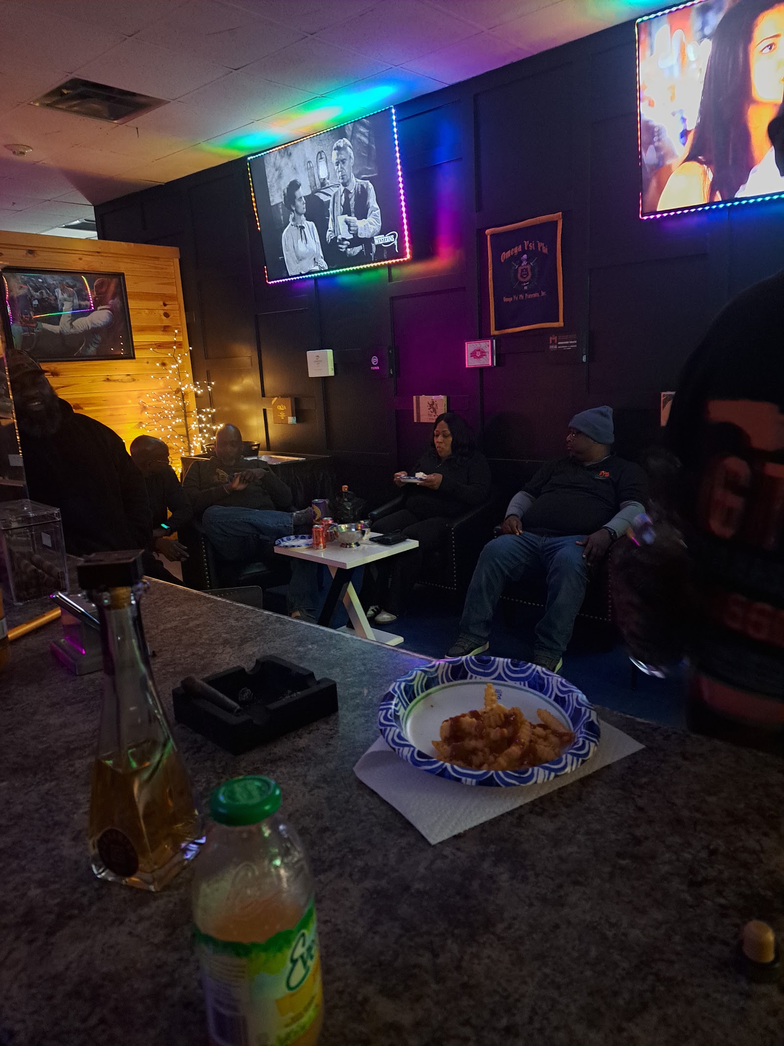 Syrup City Cigars photo 3