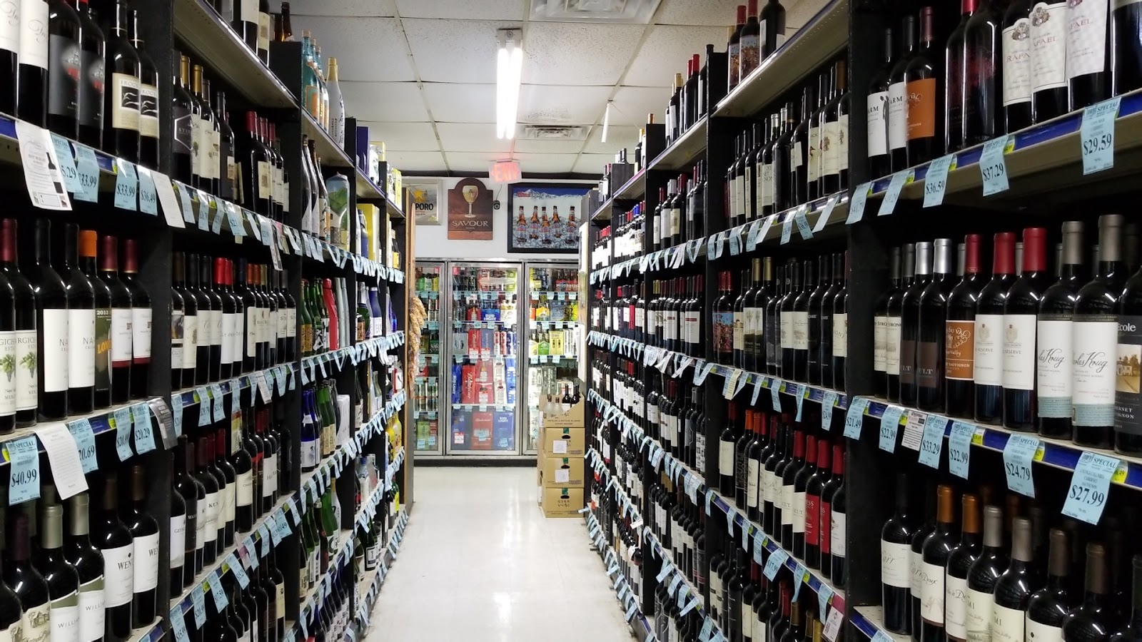 Tamura's Fine Wine & Liquors - Kahului, HI photo 6