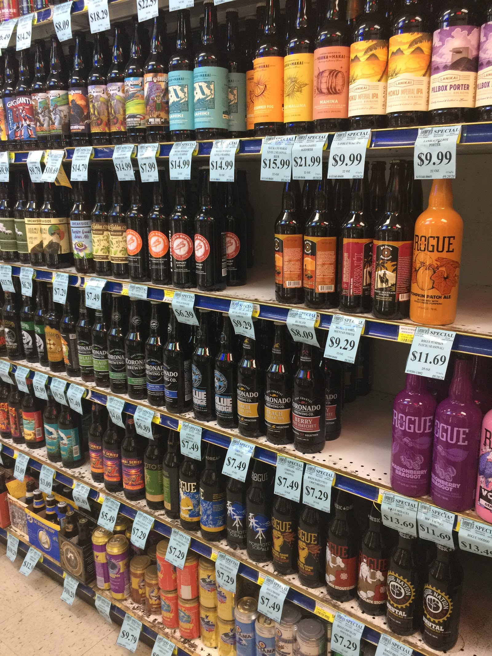 Tamura's Fine Wine & Liquors - Kailua, HI photo 4
