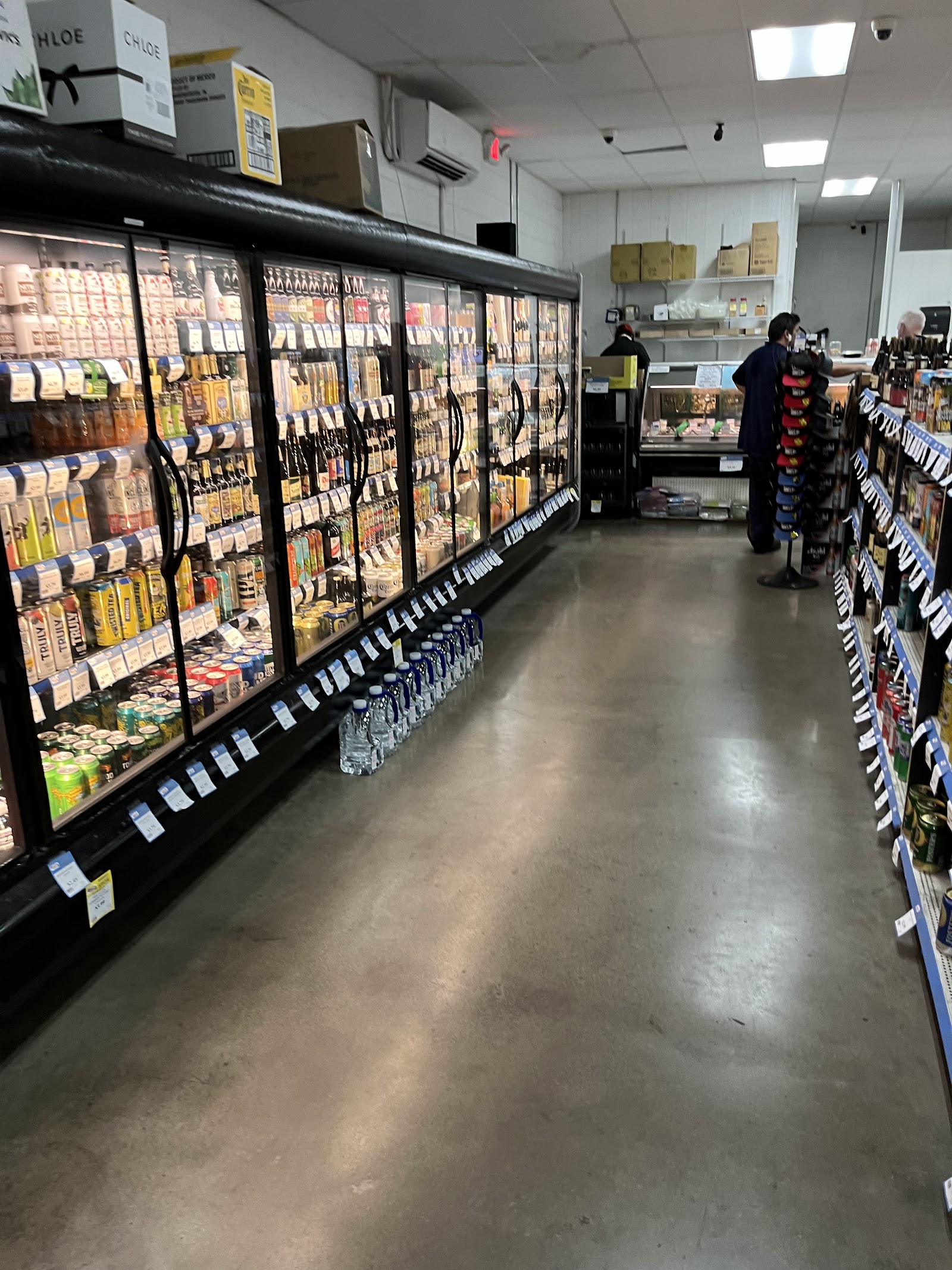 Tamura's Fine Wine & Liquors Kihei photo 7