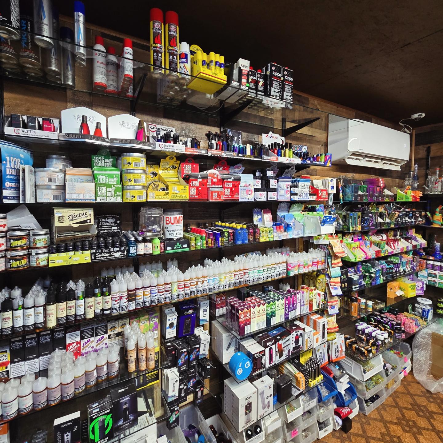 Tejas Smoke Depot photo 2
