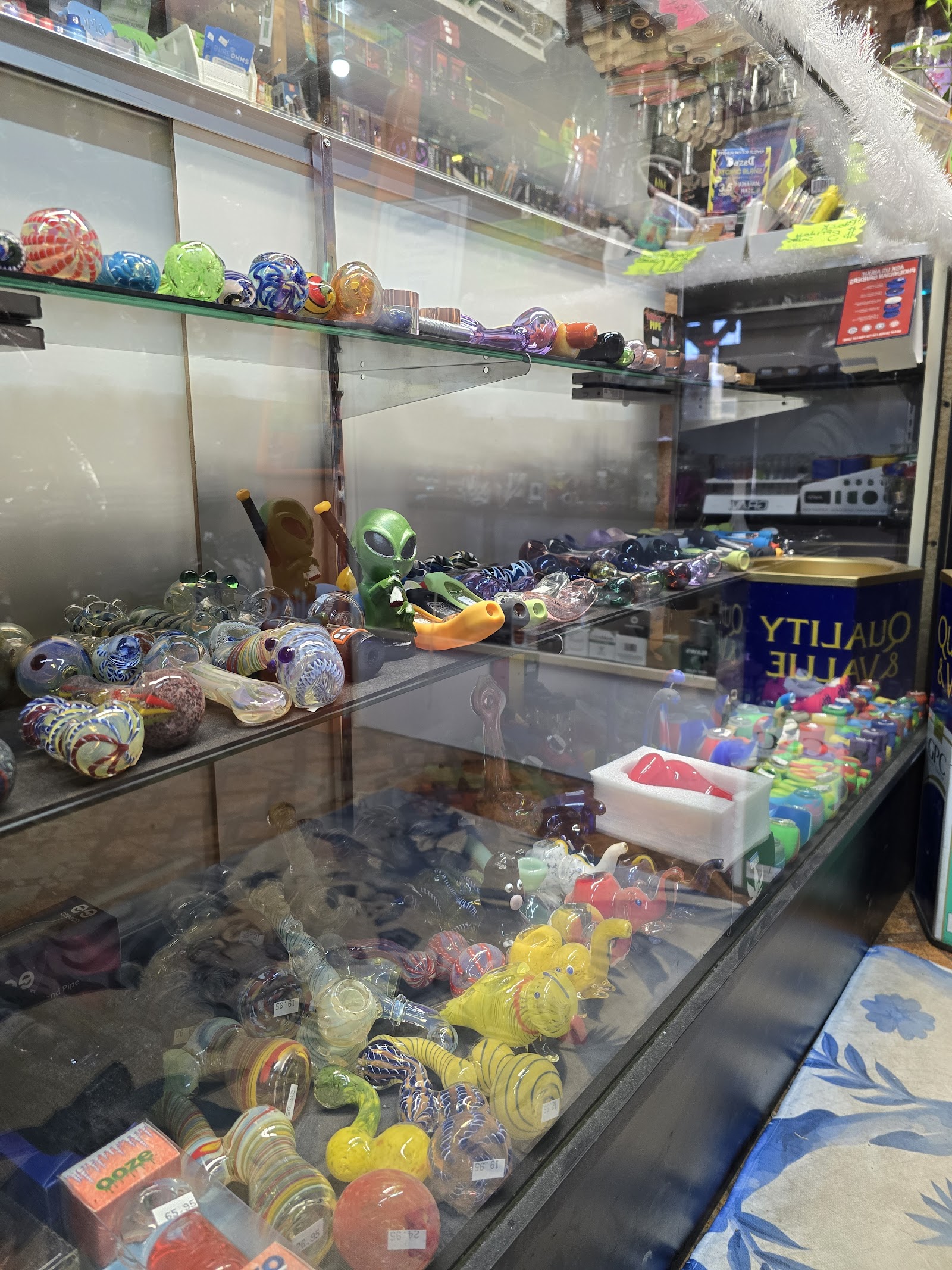 Tejas Smoke Depot photo 6