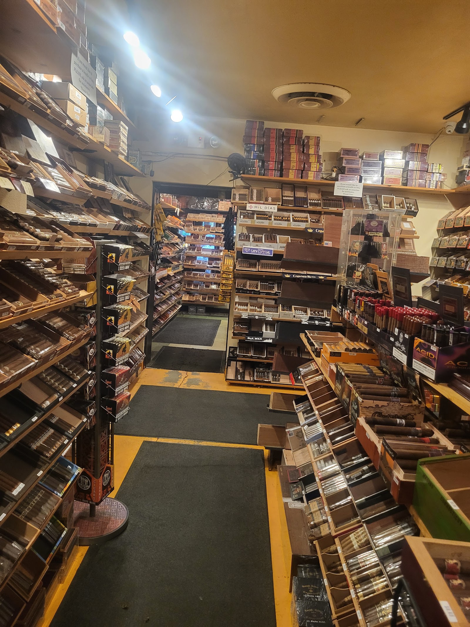 The Cigar Affair photo 8
