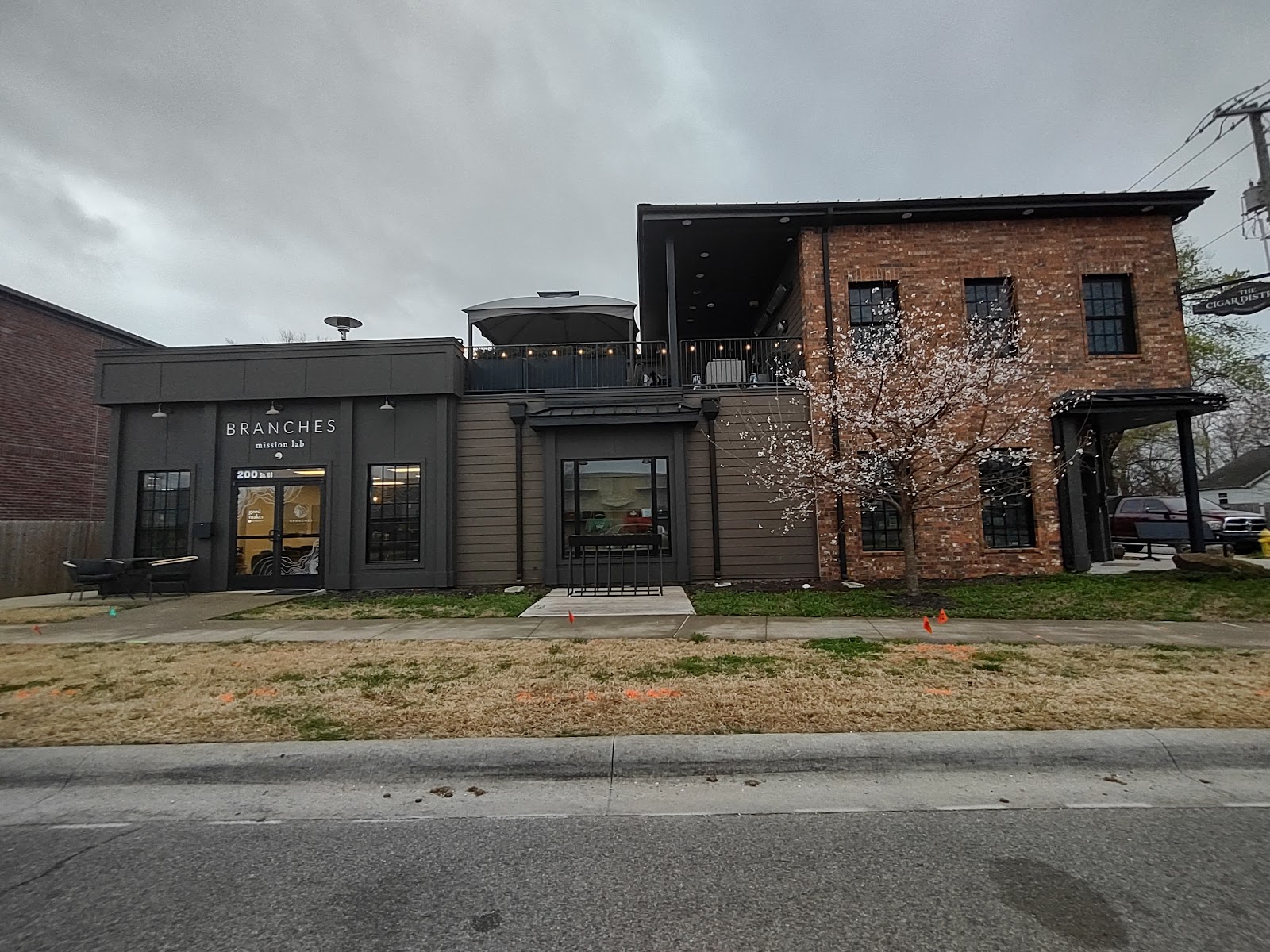 The Cigar District photo 7