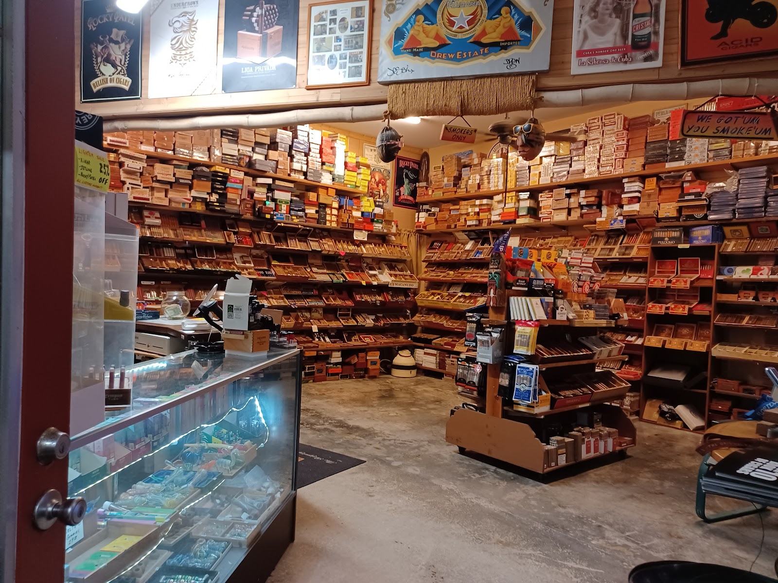 The Cigar Hut photo 8