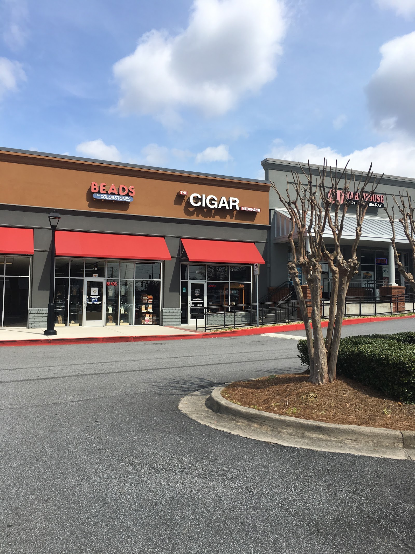 The Cigar Merchant of Roswell photo 5