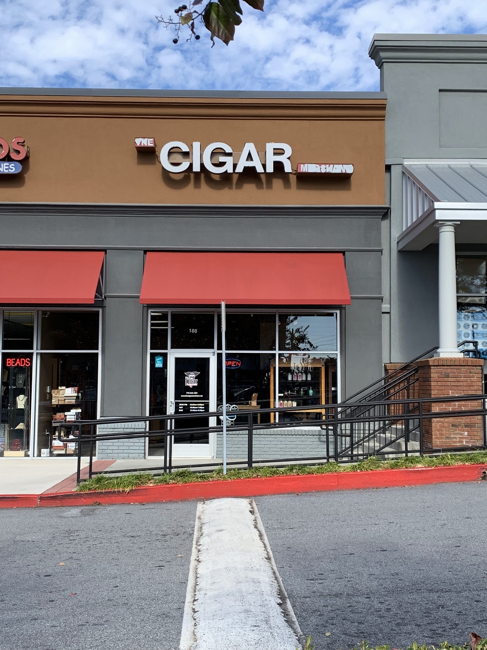 The Cigar Merchant of Roswell photo 8