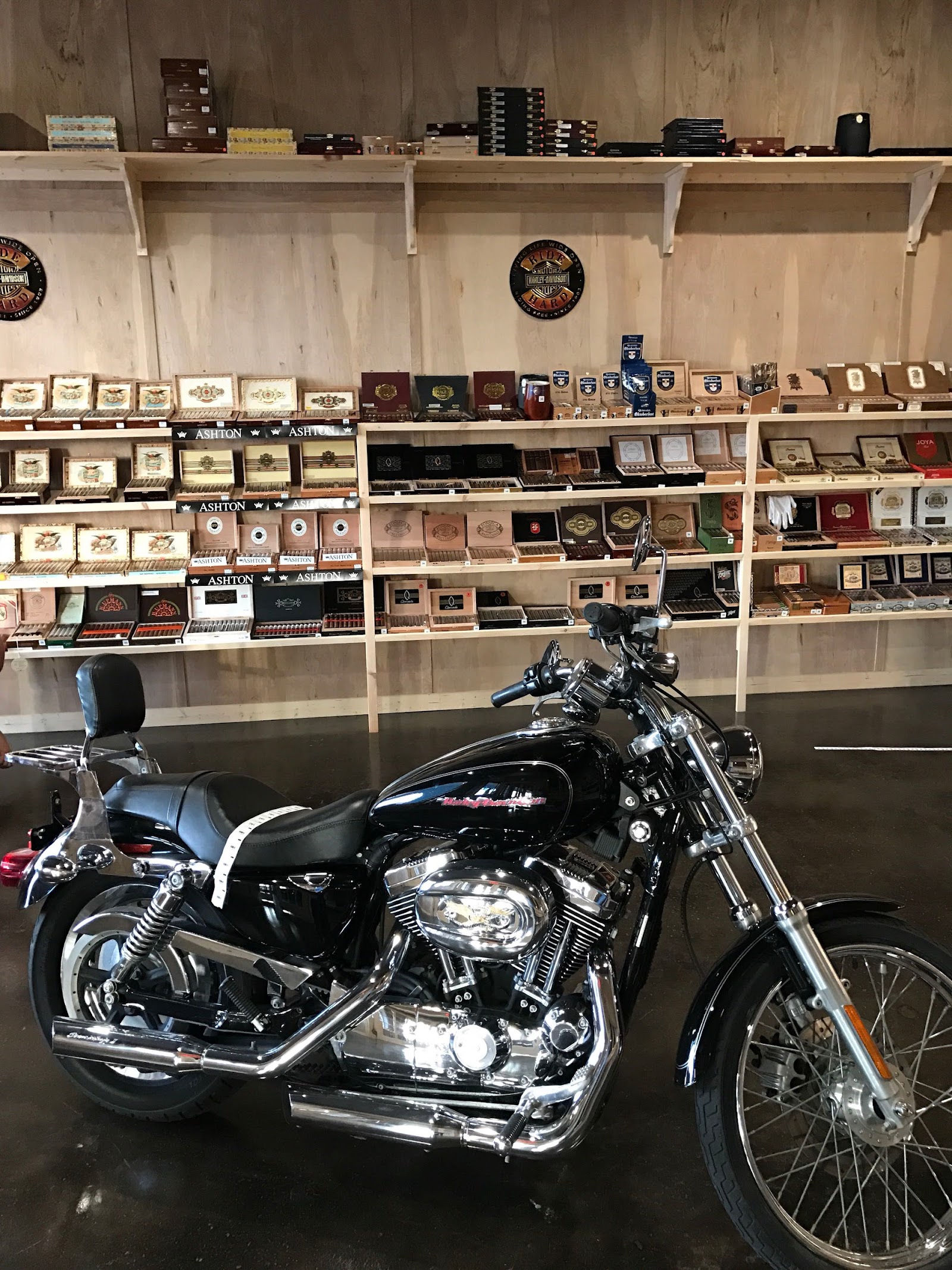 The Cigar Shop - Myrtle Beach photo 5