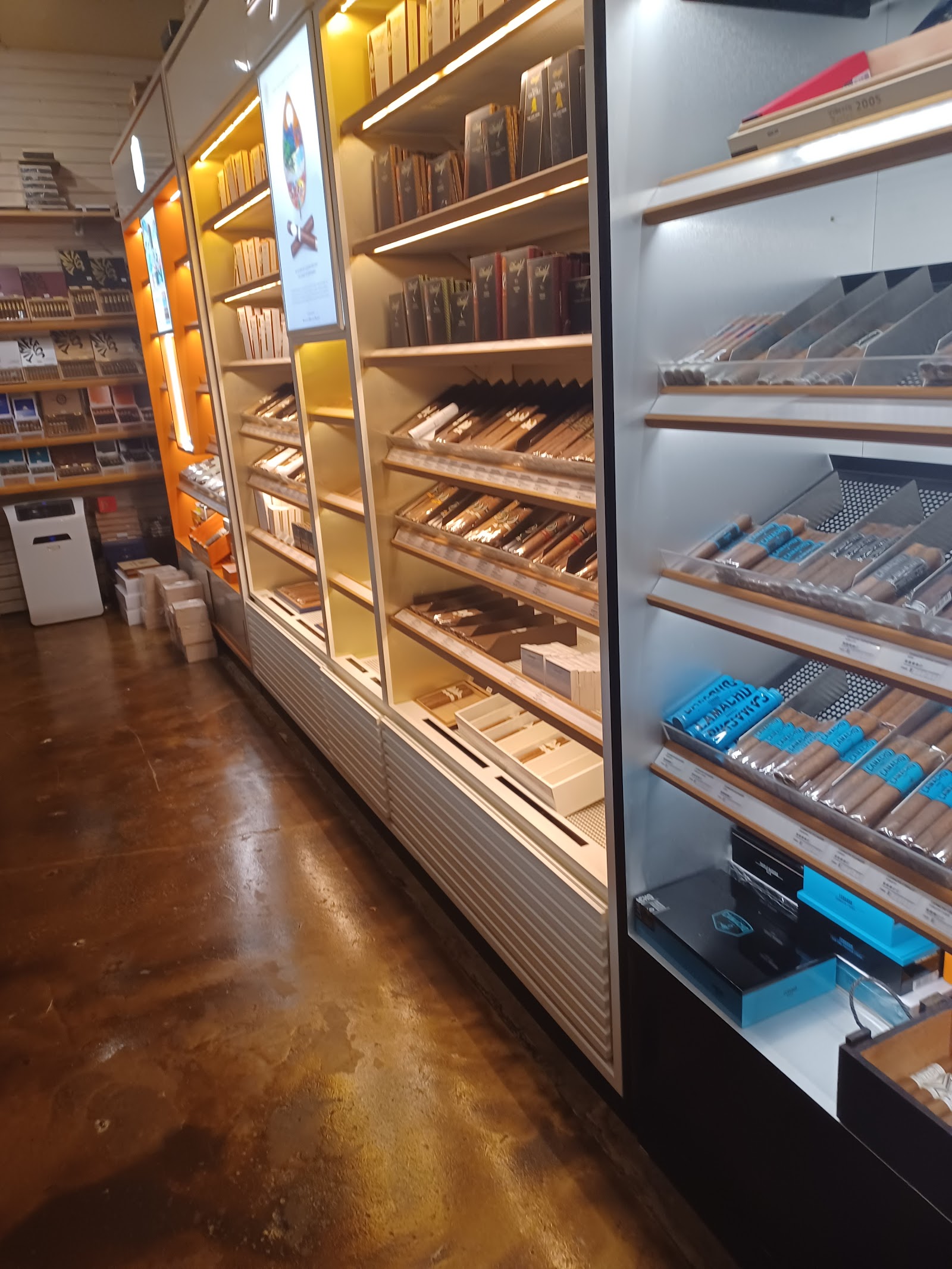The Cigar Shop photo 7