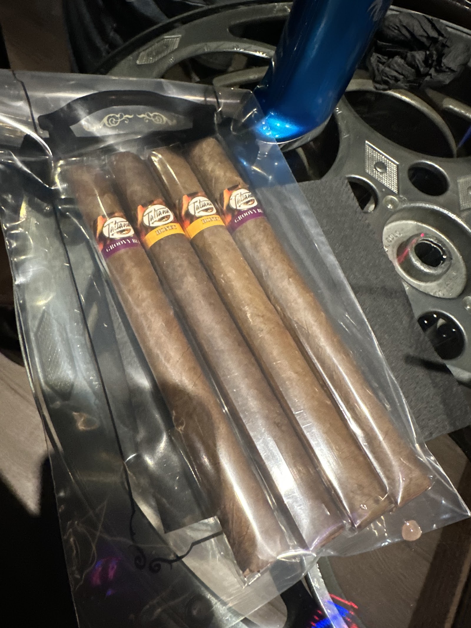 The Commissioners Cigar Lounge photo 4