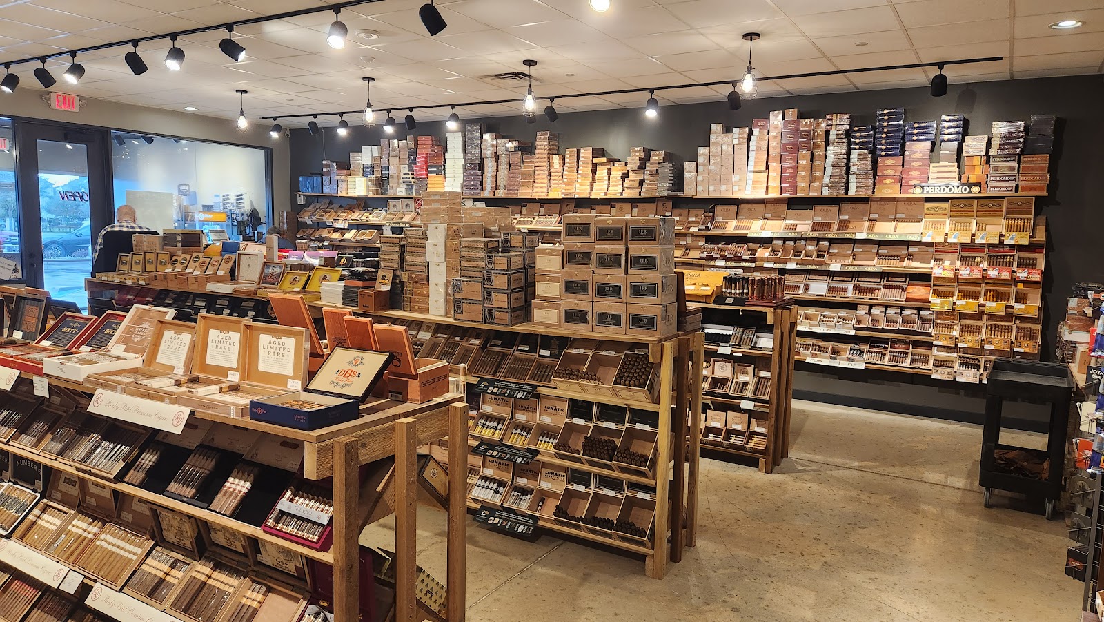 The Craft Cigar Company photo 2