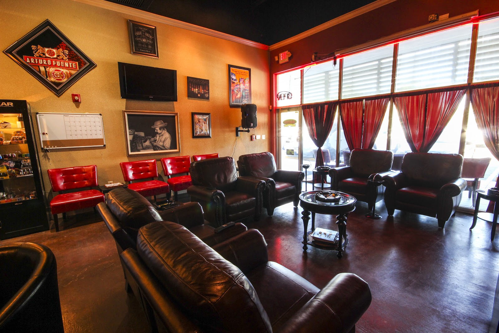 The District Cigars Lounge photo 6