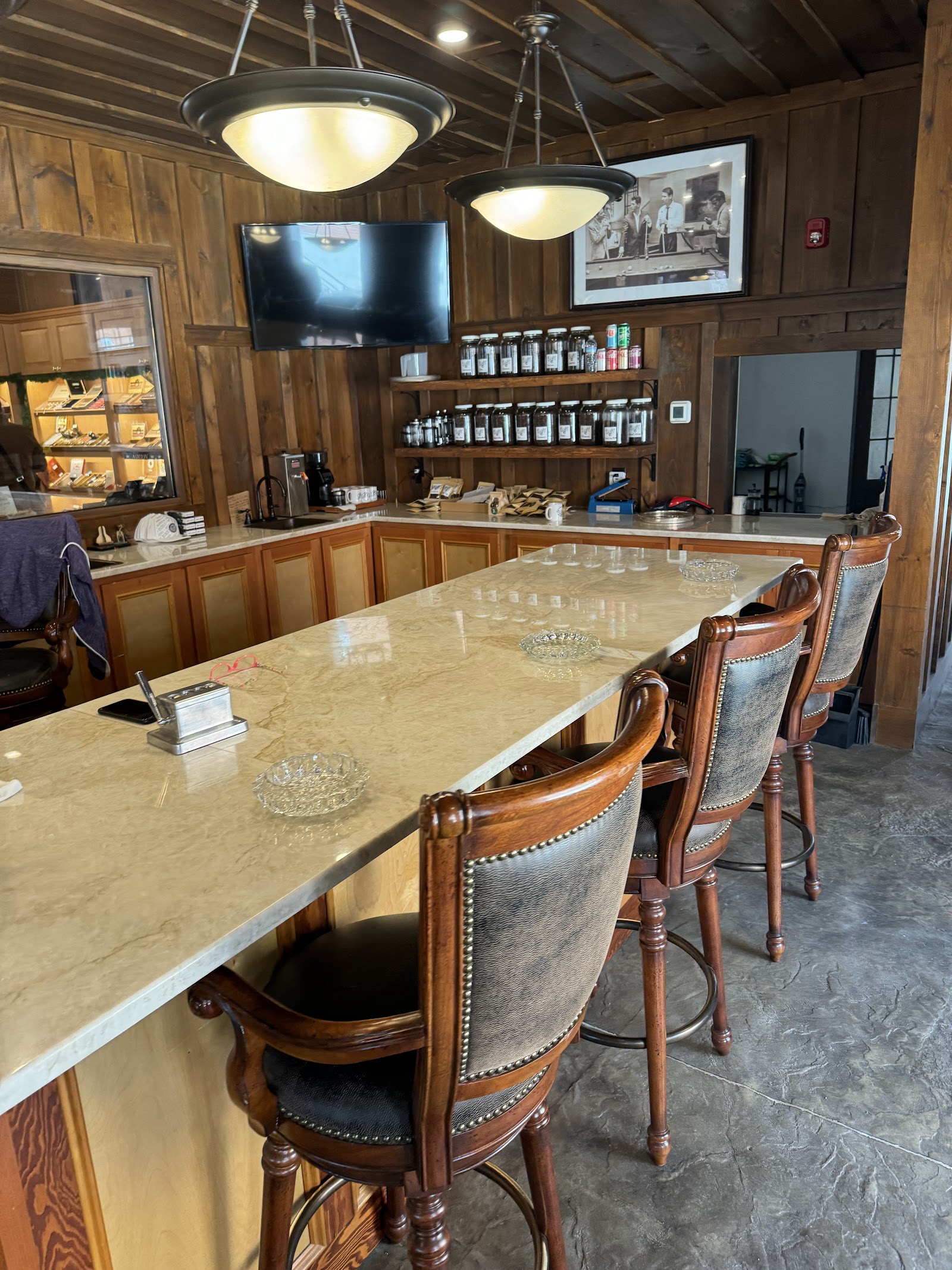 The Ellijay Cigar Lounge photo 10