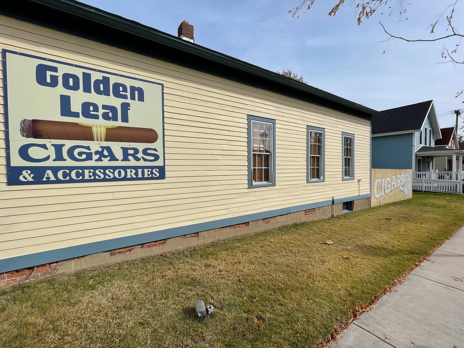 The Golden Leaf photo 4