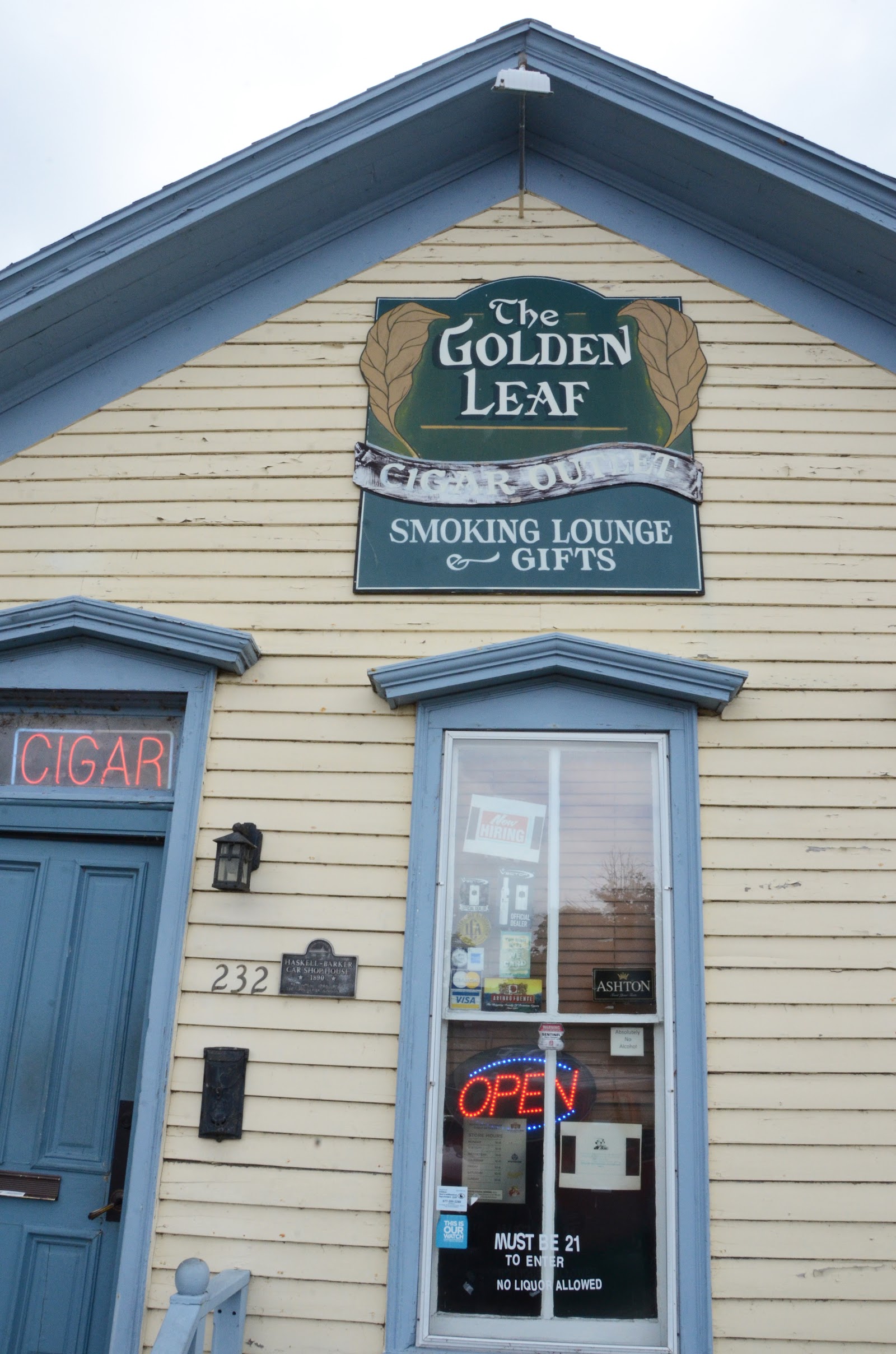 The Golden Leaf photo 10