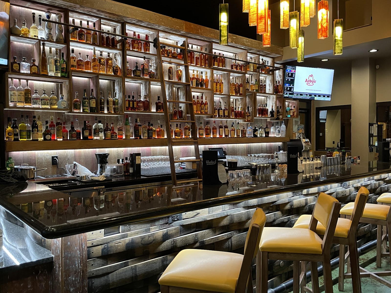 The Humidor Cocktail Lounge photo 9