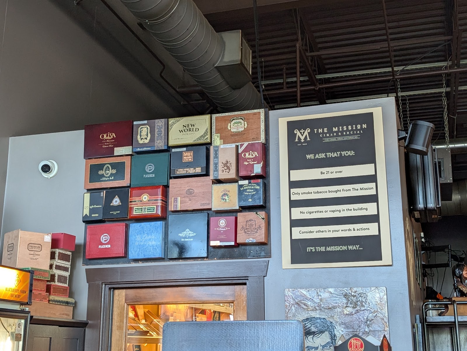 The Mission Cigar & Social photo 8