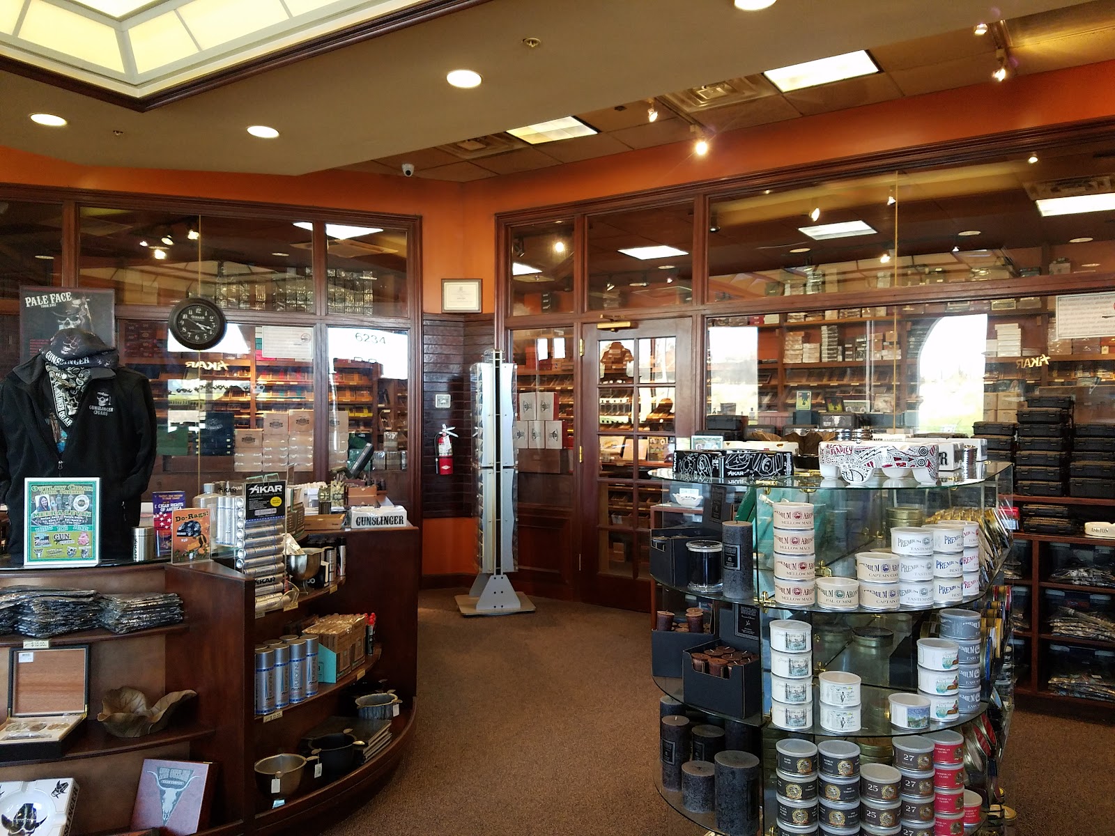 The Outlaw Cigar Co - Kansas City (HQ) photo 4