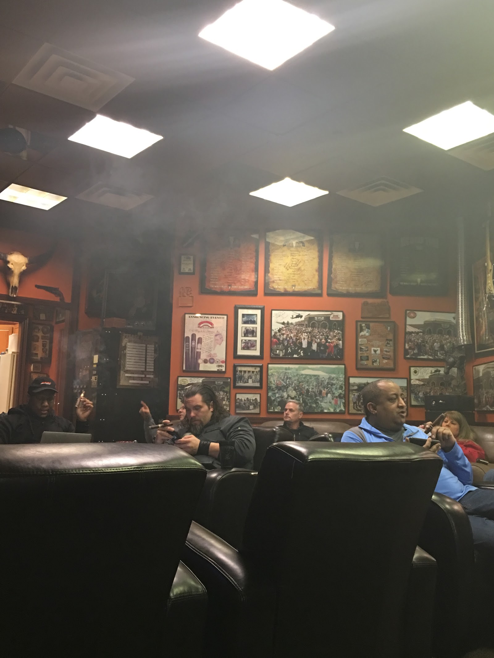 The Outlaw Cigar Co - Kansas City (HQ) photo 6