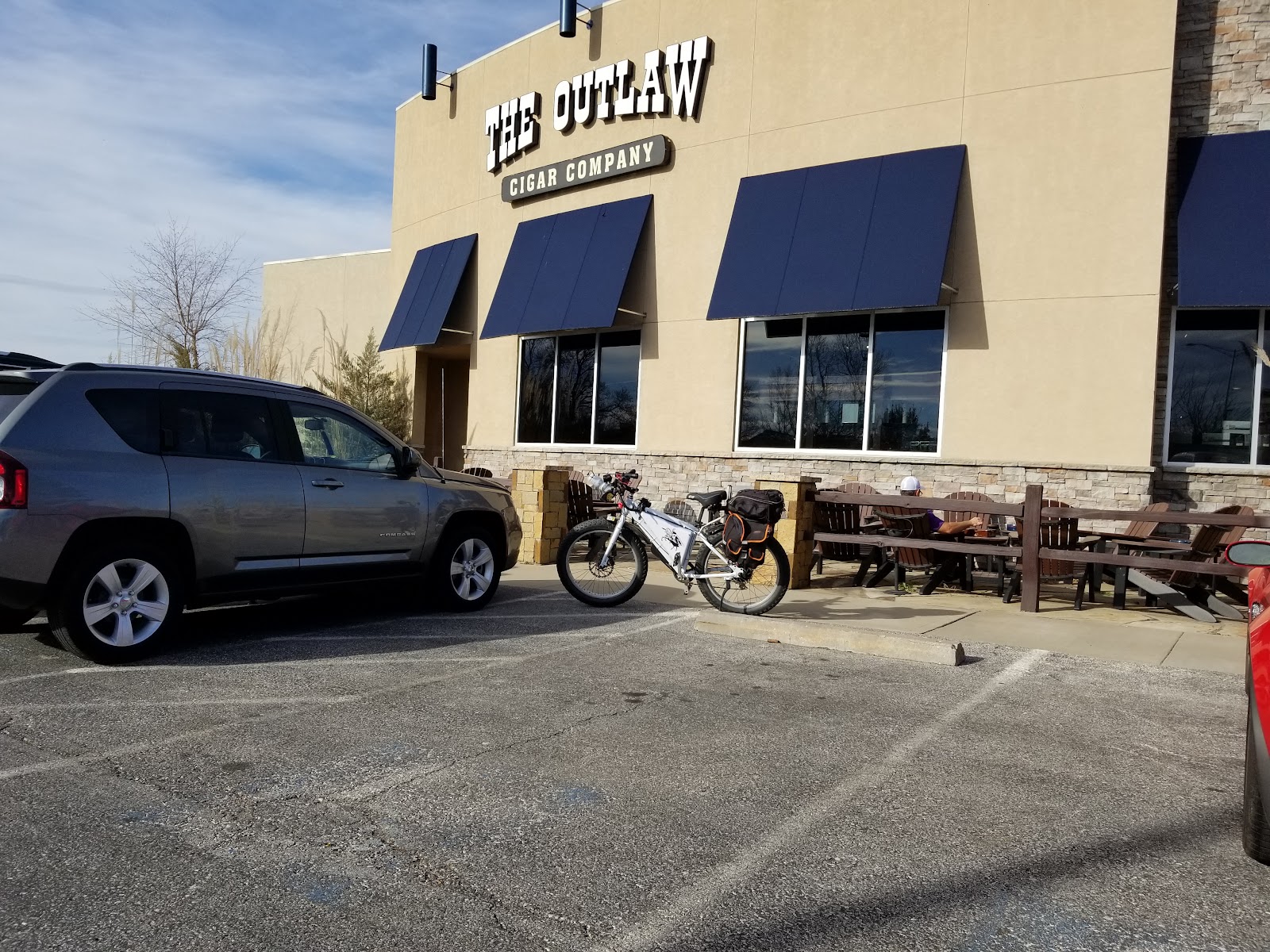 The Outlaw Cigar Co - Overland Park (South)