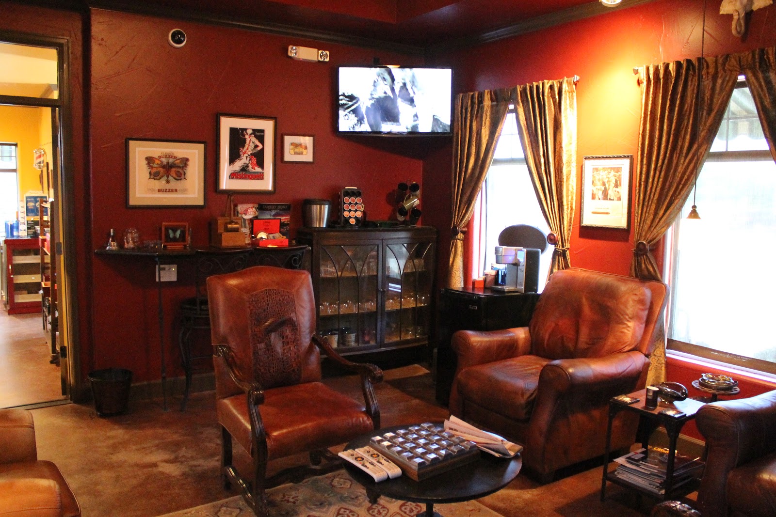 The Republic Cigar Humidor & Lounge photo 8