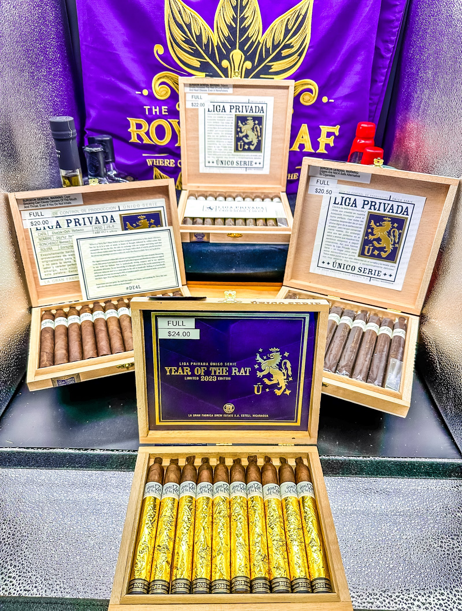 The Royal Leaf, LLC DBA Red Bar photo 8