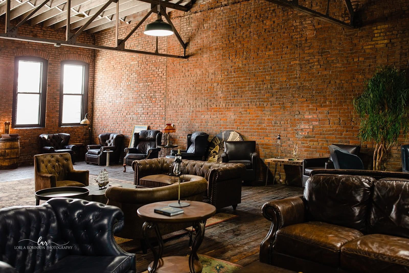 The Shop Cigar Lounge photo 4