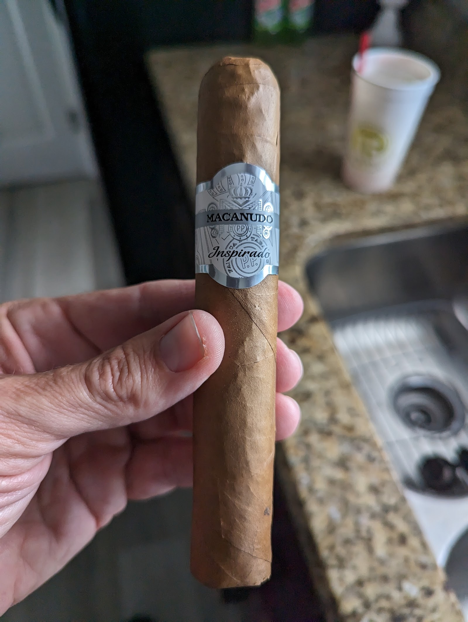 The Smokey Cigar photo 5