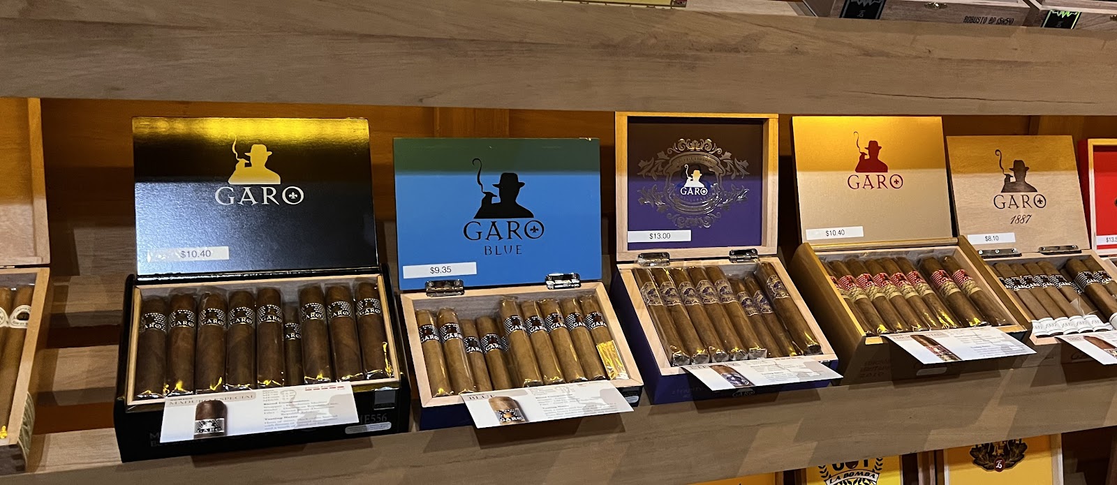 The Yard Cigar Bar photo 3