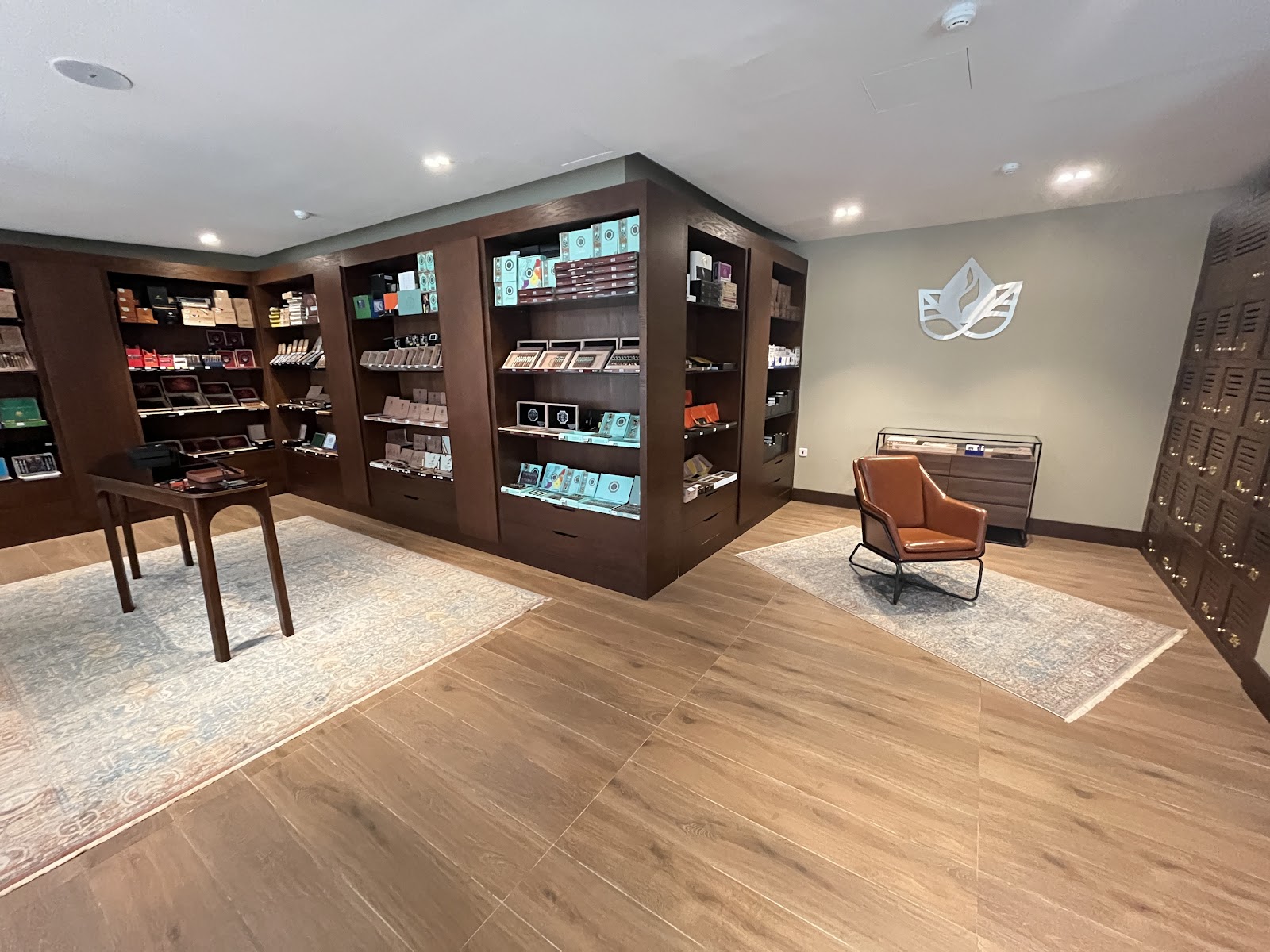 Three Leaf Cigar Boutique (HQ) photo 7