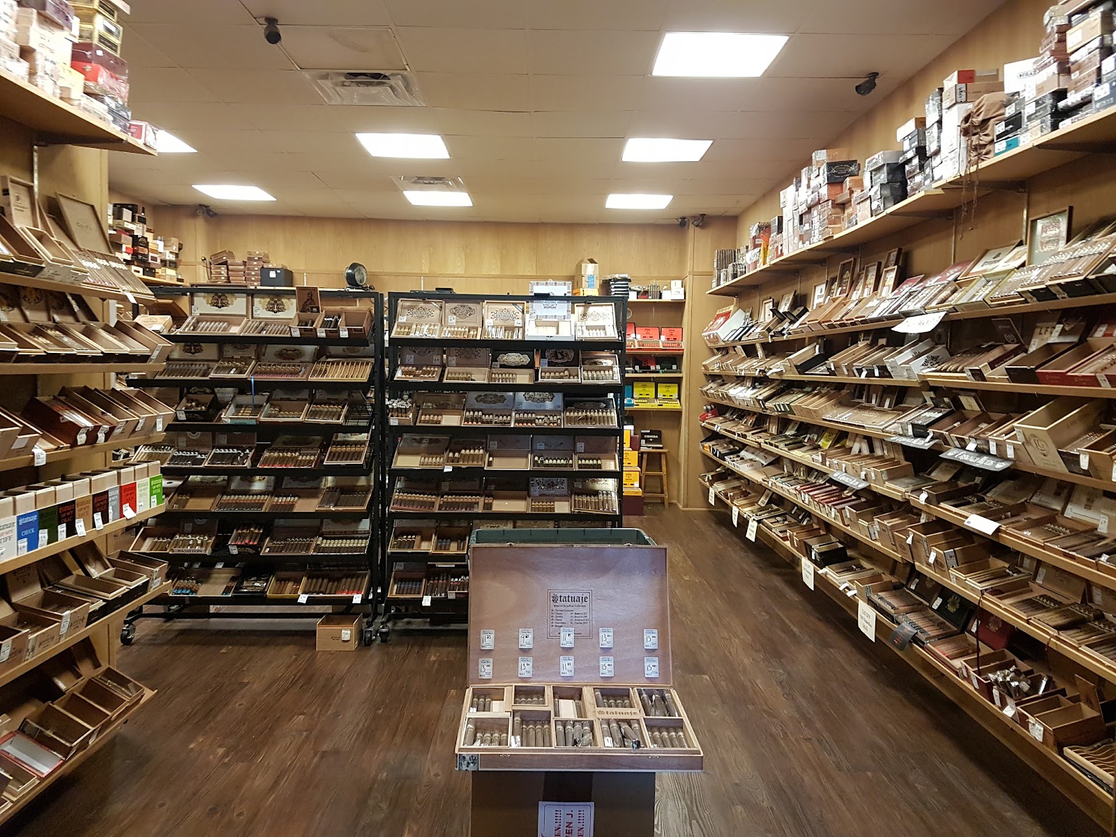 Tinder Box of Tennessee - Memphis, TN (Poplar) photo 8