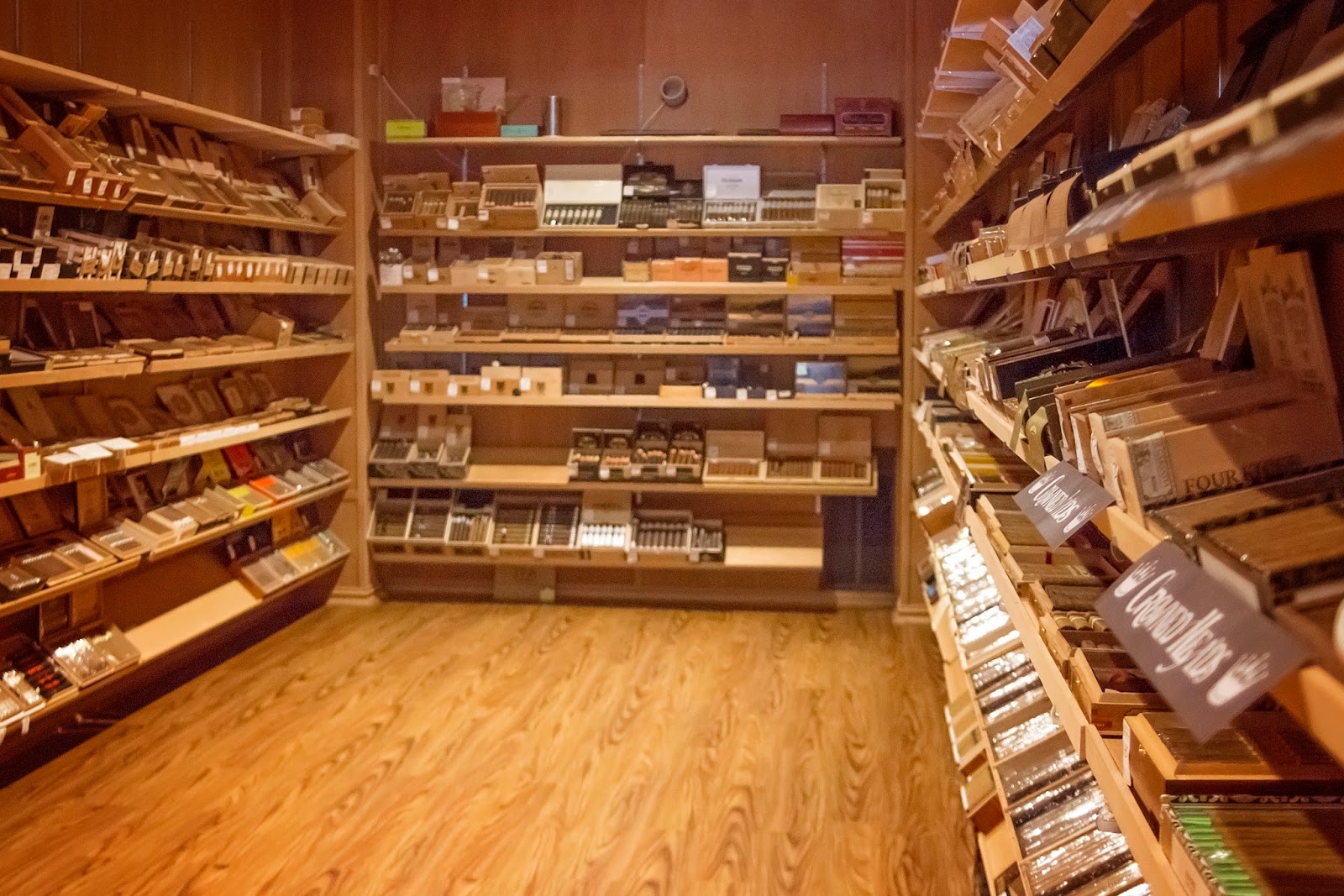 Tinder Box of Tennessee - Memphis, TN (South Main) photo 9