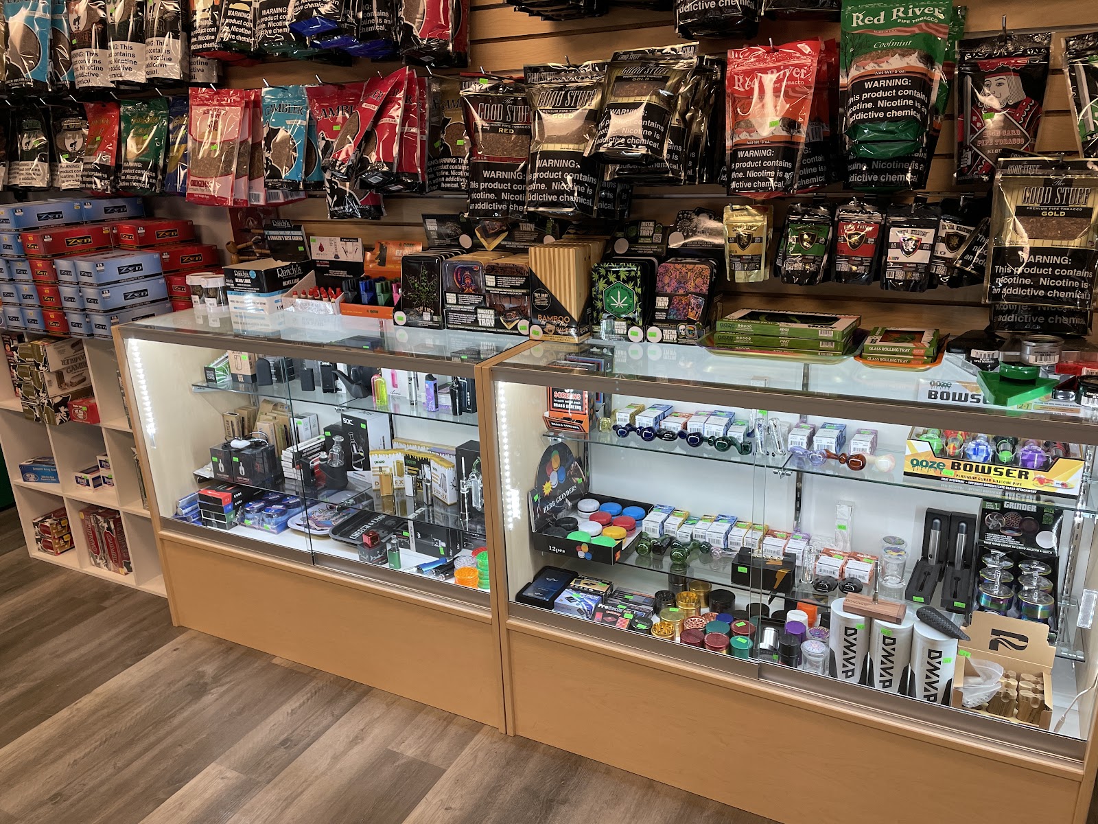 Tip Top Smoke Emporium photo 5