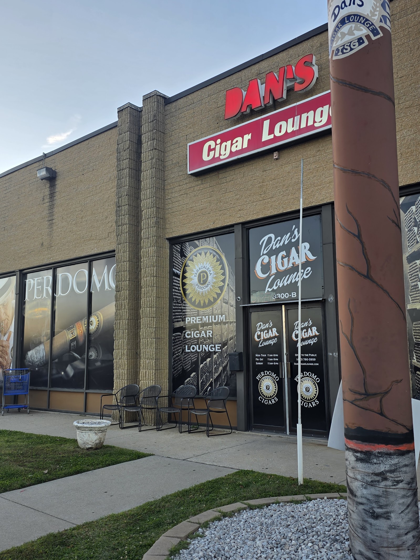 Tobacco Center dba Dan's Cigar Lounge photo 4